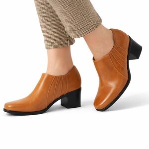 Clark’s Vintage Tan Leather Ankle Boots Women’s Size 8M